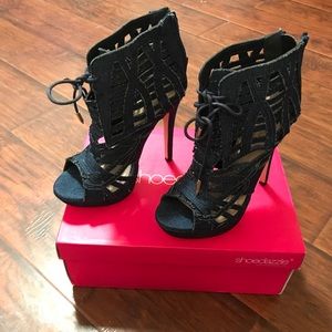 Shoe dazzle Jean heels!